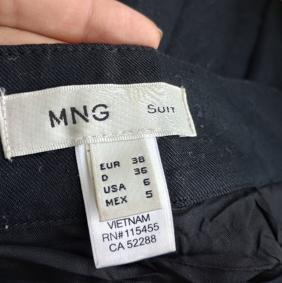 MANGO Black Linen Skirt - Picture 2 of 4